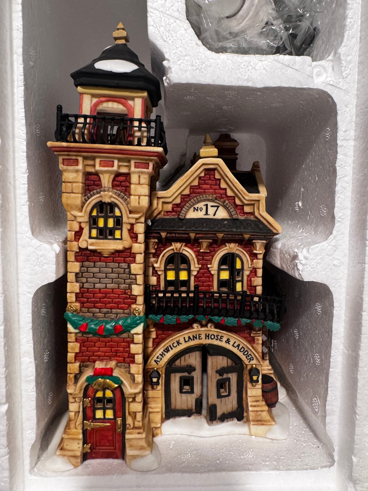 Dept 56 Ashwick Lane Hose & Ladder