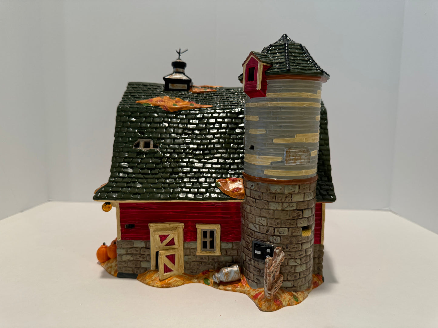 Dept 56 Haunted Barn