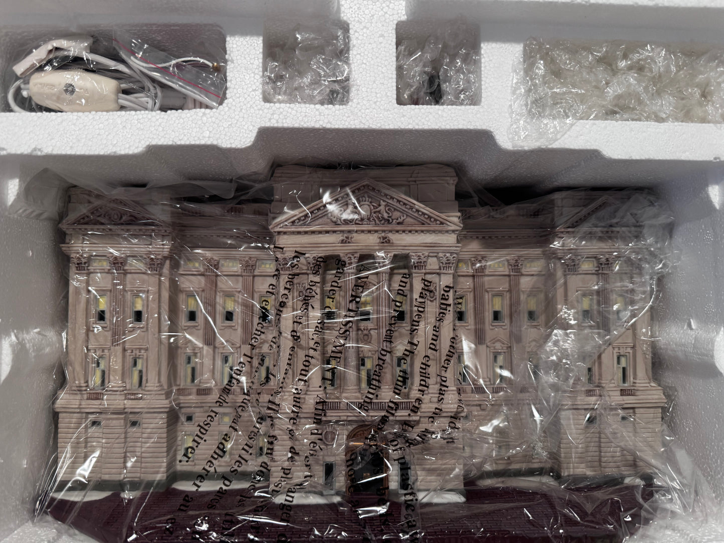 Department 56 Buckingham Palace