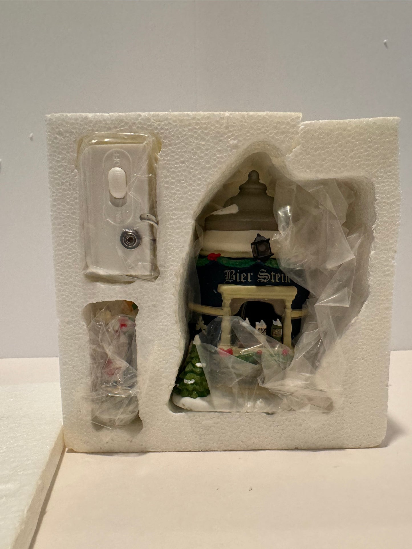 Dept 56 Christmas Market, The Bier Stein Booth