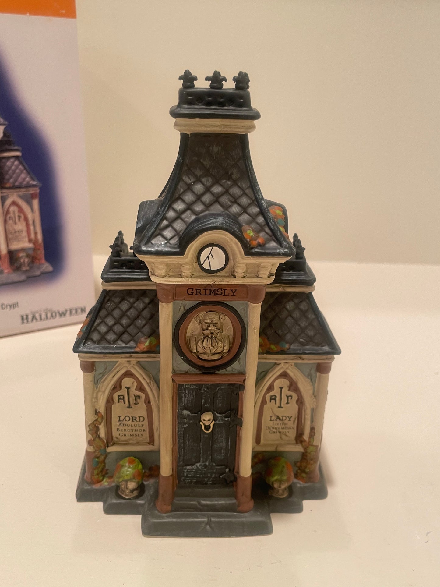 Department 56 Grimsly Family Crypt