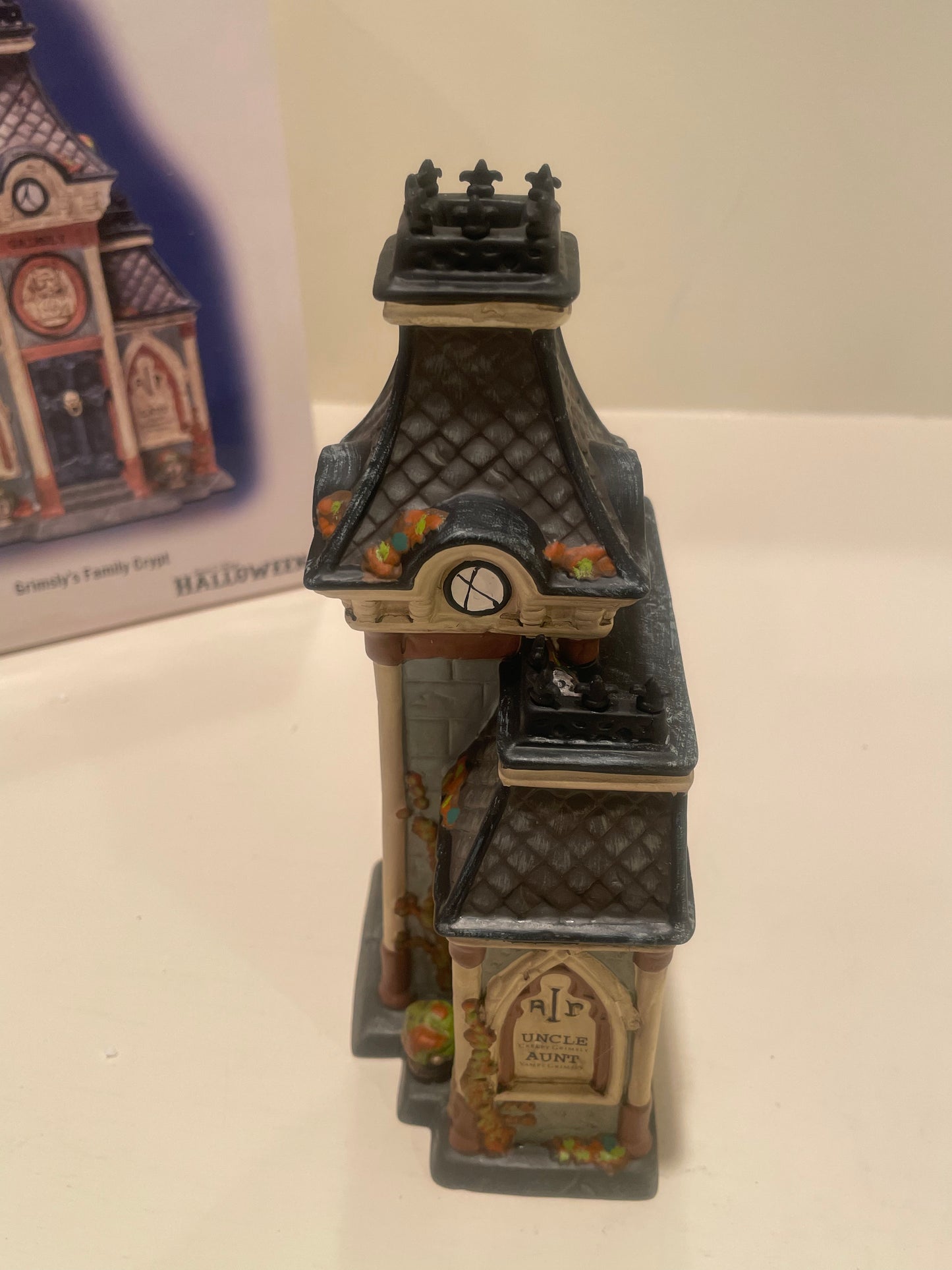 Department 56 Grimsly Family Crypt