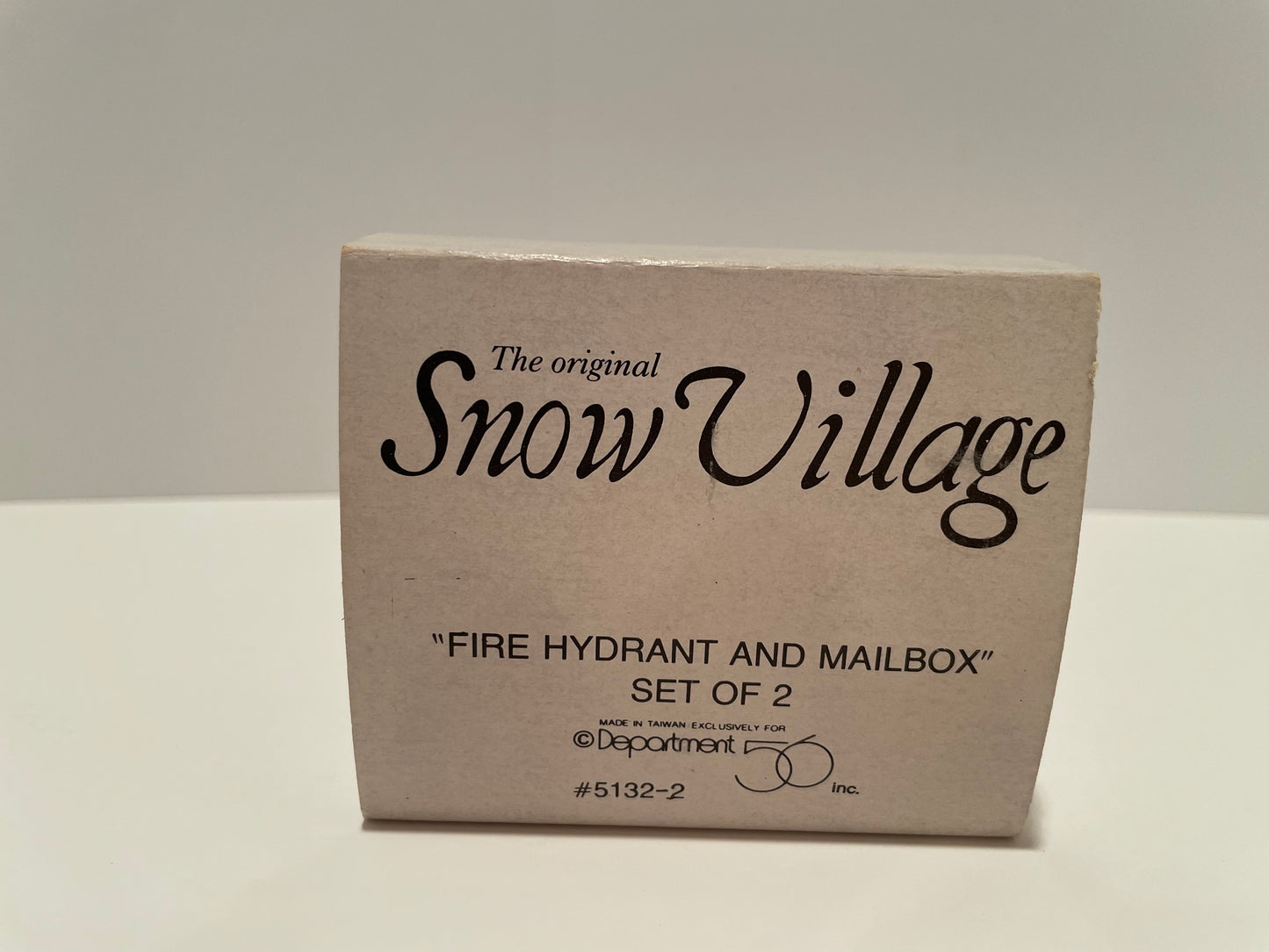 Department 56 - Snow Village - Fire Hydrant and Mailbox (set of 2)