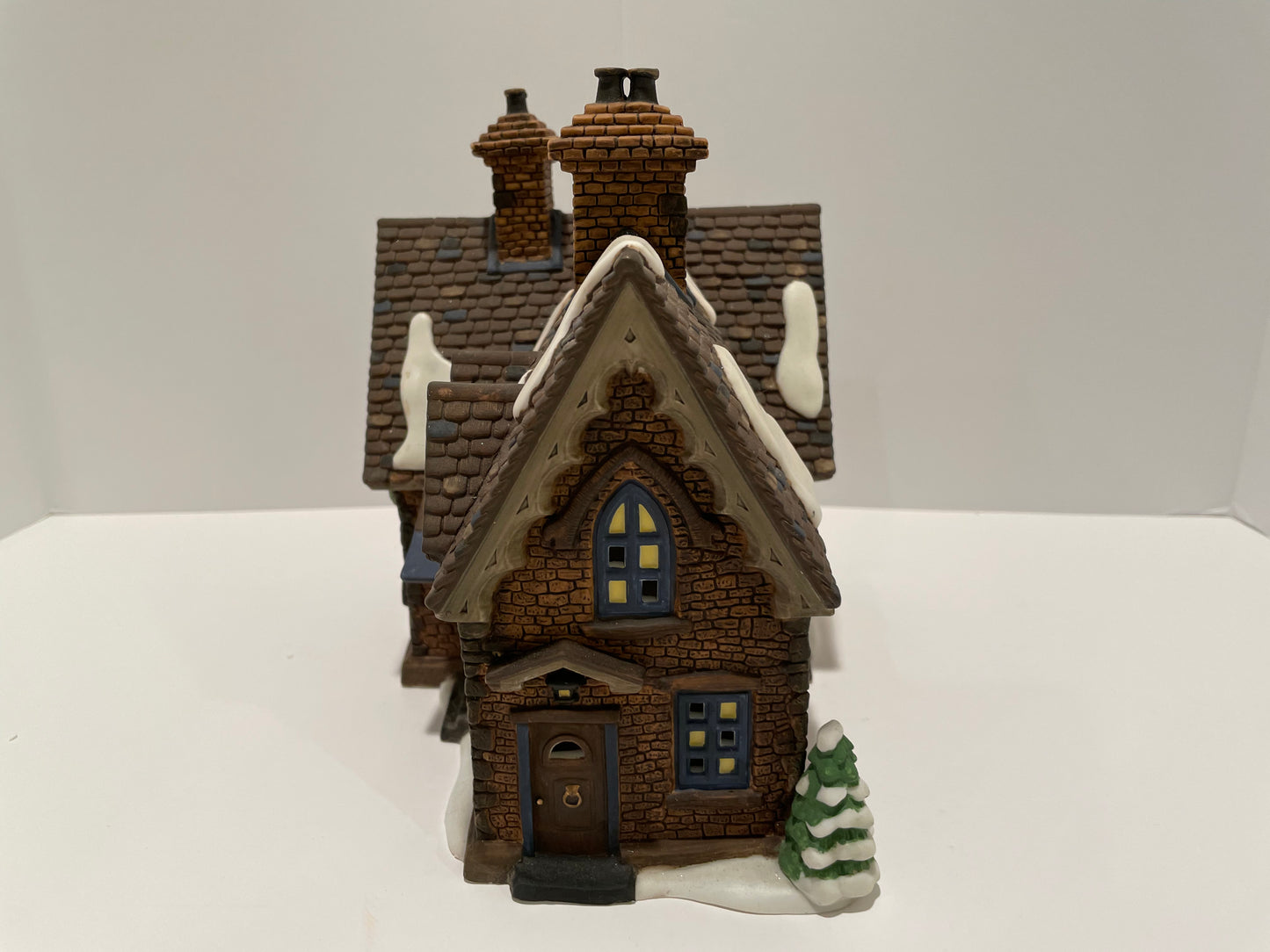 Department 56 Barmby Moor Cottage