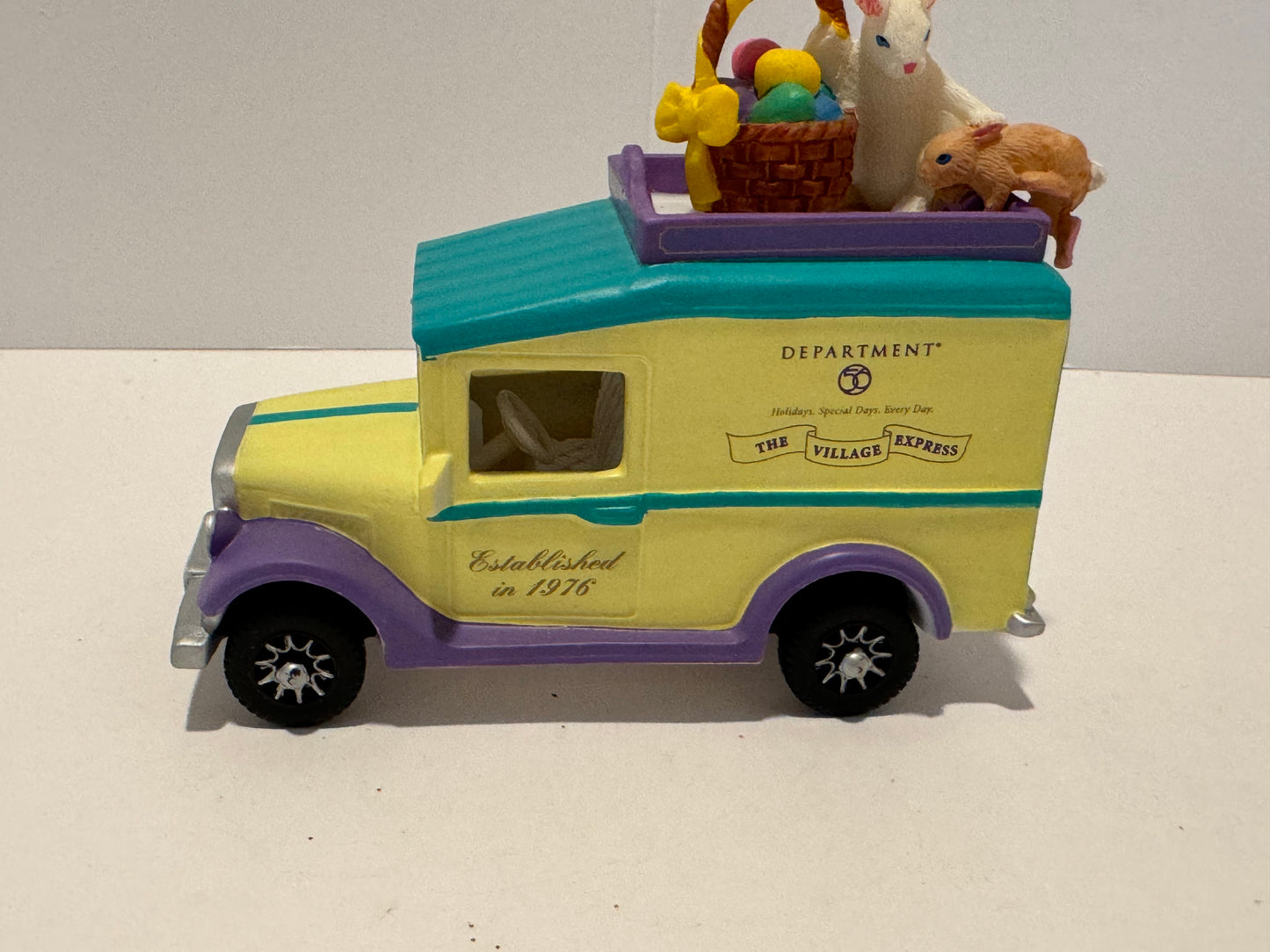 Department 56 - Easter Village Express - Mint Condition