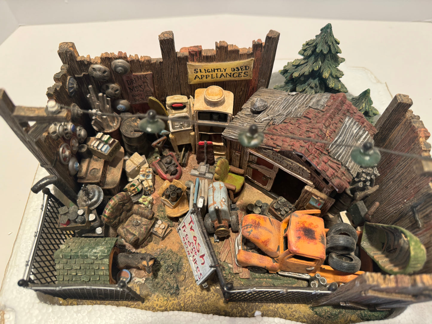 Department 56 - Village Junkyard