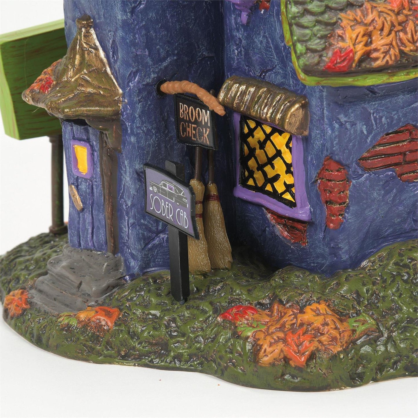 Department 56 Monstertini's Nightclub - BRAND NEW