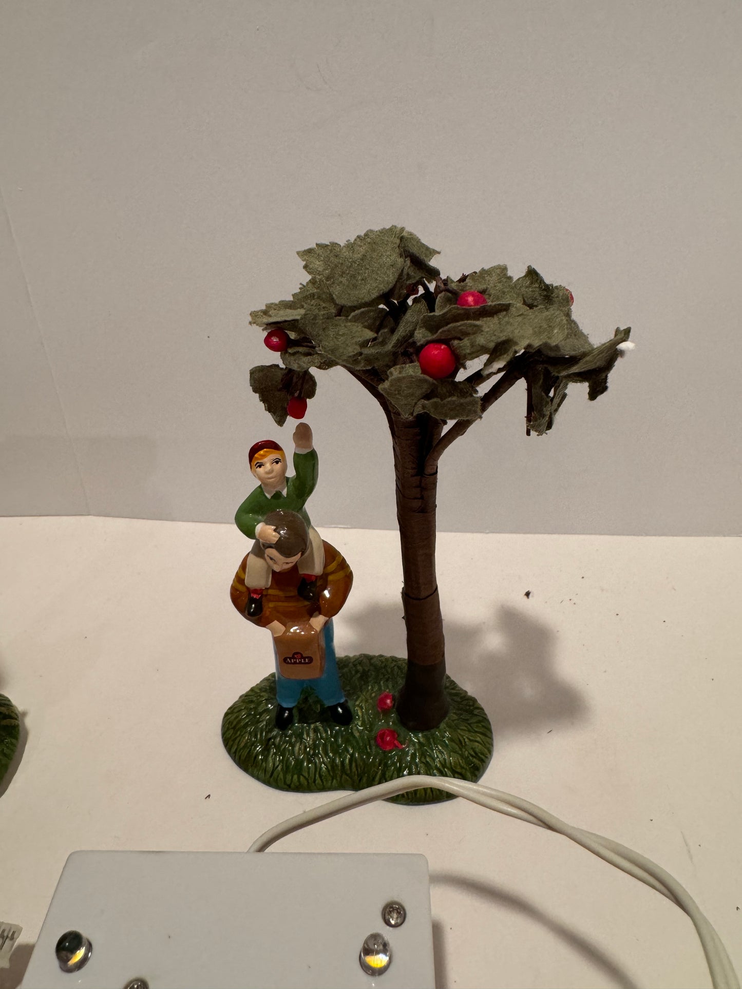 Dept 56 Harvest Apple Orchard