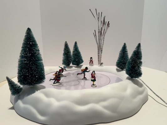 Dept 56 Animated Skating Pond